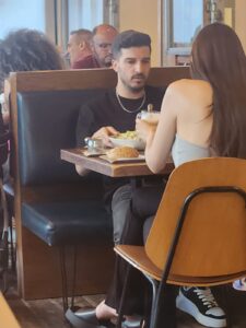 עמרי קנדה צילום מנגל