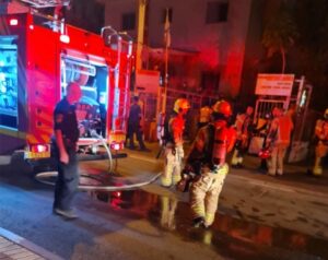 זירת האירוע בבית משפחת סלמי ברחובות. צילום: רחובות ניוז