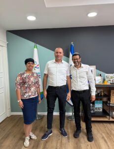 שחר שמיר, מתן דיל ונטע מהצרי