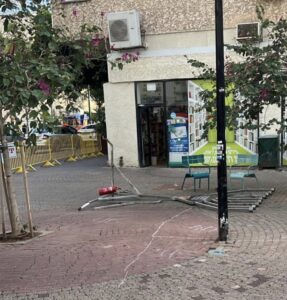 החנוכיה בש.בן ציון צילום סעיף 27א