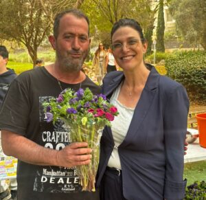 יקי ניסנבאום ואפרת רייטן