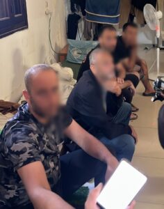 שב"חים שנתפסו צילום פרטי