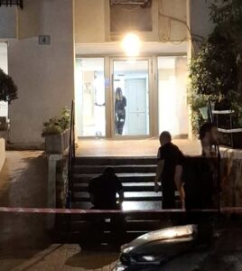 זירת השלכת מטען צינור ברחוב כובשי החרמון צילום: רחובות ניוז