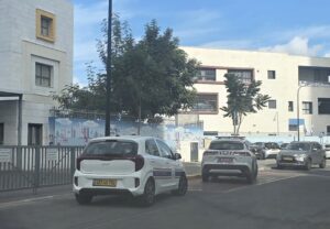 כוחות משטרה בבית ספר גלים צילום: רחובות ניוז